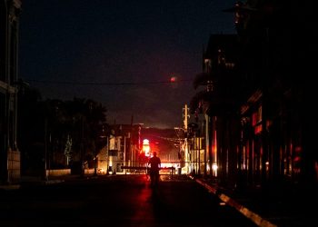 Power Grid Collapse