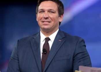 DeSantis Set To Sign Bill Declaring Religious Services ‘Essential’