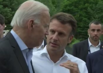 French president stops Biden, quickly bursts his plan to combat gas prices: 'Excuse me, sorry to interrupt'
