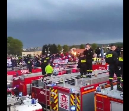 Firemen in Holland Join Farmers “The State Is Stealing Our Farmers’ Land and the Farmers Are Obviously Not Having It”
