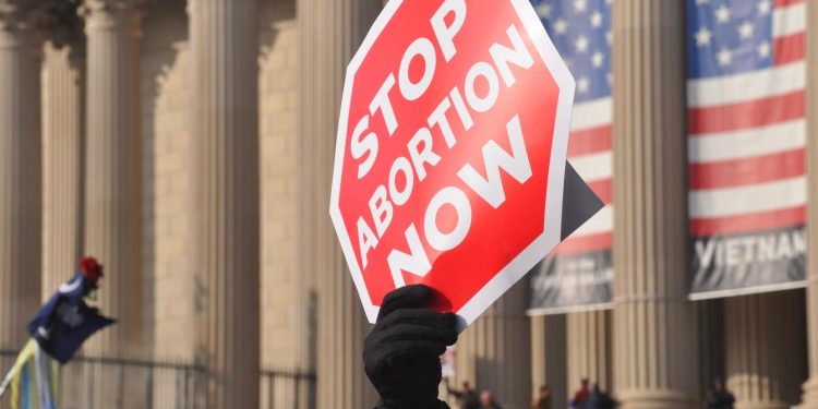 Indiana Senate Votes ‘Yes’ on Near-Total Abortion Ban in Special Weekend Session