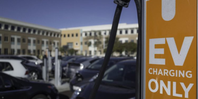 California Dems: Buy EVs But Don’t Charge Them