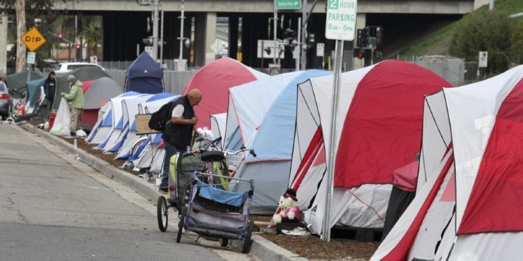 Giant Homeless Encampments Set to Explode Across US – America First Report