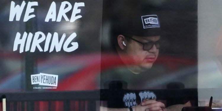 Feds ‘Added’ 1.3 Million Jobs by Double-Counting This Year, Top Economist Says