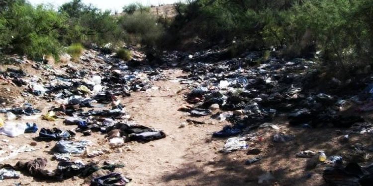 Border Trash