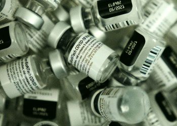 mRNA Vaccines Contaminated