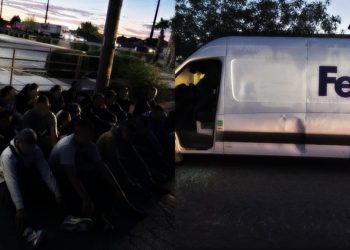 Cloned FedEx Van