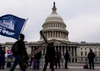 Christian-Nationalism-Cross-White-House