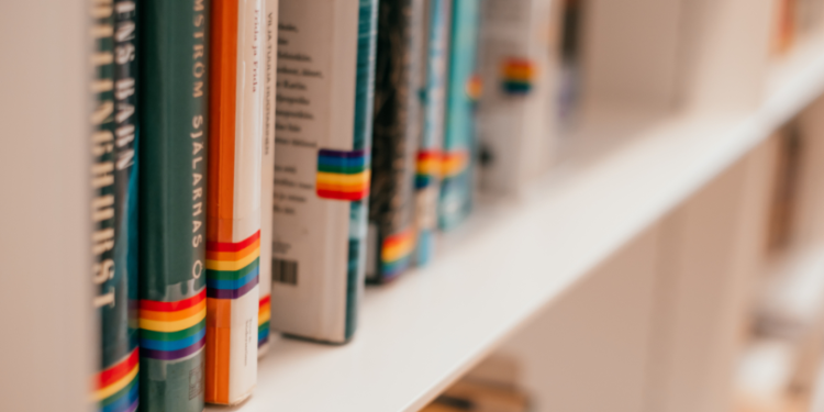Why do drag queens never want to read stories to the elderly?