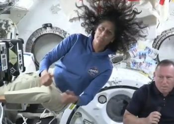 Stranded Astronauts