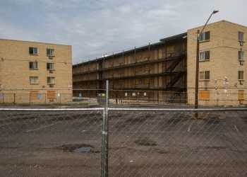 Landlord forced to sell Colorado apartment complex after it was taken over by Venezuelan migrant gang Tren de Aragua