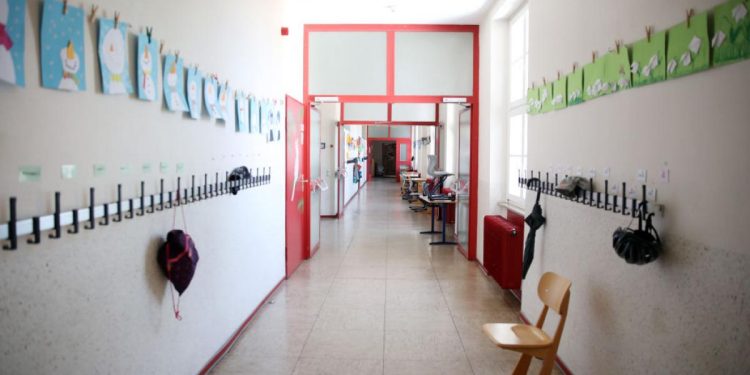 Seattle Schools will reveal proposed school closures in October due to budget shortfall