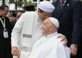 Pope Francis and Indonesian Grand Imam call for inter-religious action to fight ‘climate change’