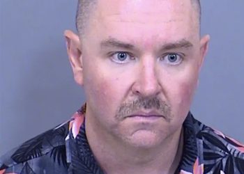 Arizona principal busted for sexting 12-year-old girl: ‘I don’t mind your age’