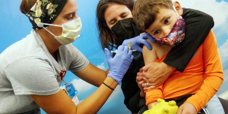 FDA Admits Monkeypox-Vaccinated Can Kill Unvaccinated Through ‘Close Contact’