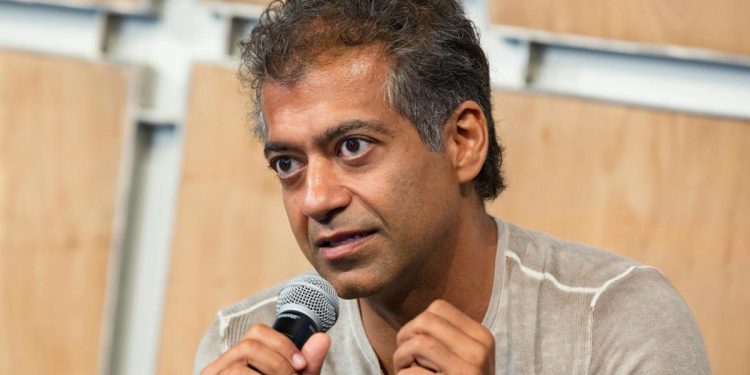 Top Entrepreneur Warns Democrats Will Destroy America with Anti-Trump Lawfare