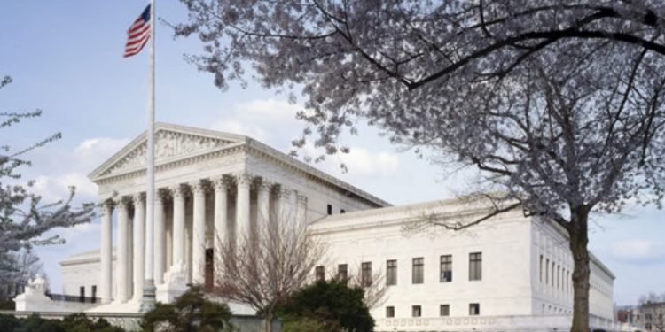 Group That Pushed SCOTUS To End Affirmative Action ‘Gravely Concerned’ Elite Colleges Aren’t Complying With Ruling