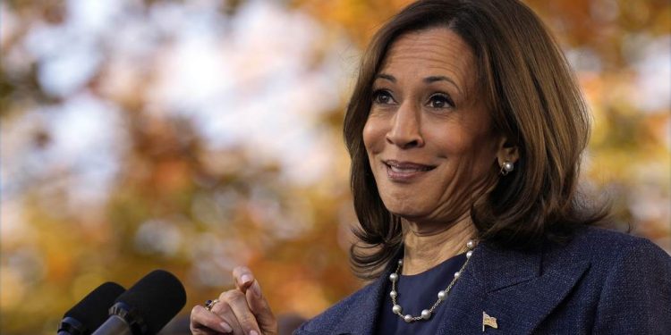 From Fake Accents to Crowd Silence at Rallies, the Cringe From Kamala Is Off the Charts