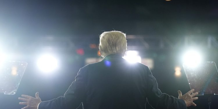 Trump Speaks in the Golden State, SLAMS Newsom, Harris on the Economy and Illegal Immigration