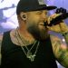 Country Star Pauses Show To Help Wife Deliver Their Baby On Tour Bus