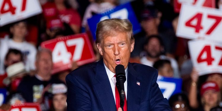 Veteran Journalist Pitched Seemingly False Bombshell To 'End Trump's Campaign'
