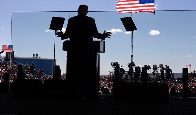 Josh Hawley: Whistleblower Claims Secret Service Is Blocking Auditors from ‘Accessing’ Trump Events