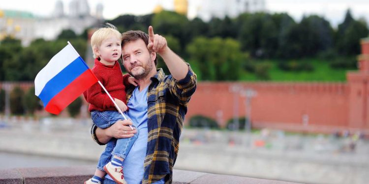 Russian Ban On ‘Childless Lifestyle’ Propaganda Passes Duma