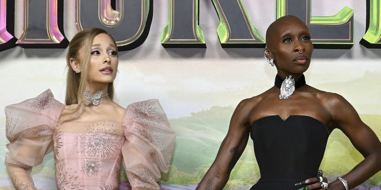 ‘Queer Media’ Journalist Adds Weirdness To ‘Wicked’ Press Tour In Viral Video