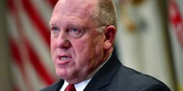 Exclusive — Former Acting ICE Director Tom Homan: Three Actions Would Solve 85% of Border Crisis