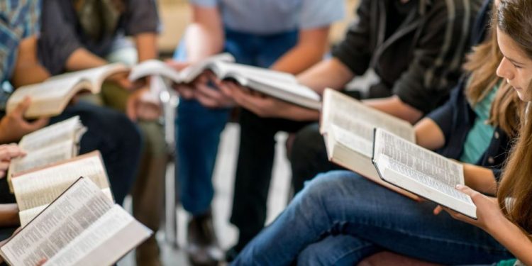 Texas School District’s Bible Removal Sparks Outcry, Quickly Reinstated