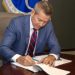 Trump's New Transportation Secretary Takes a Sledgehammer to Biden's 'De Facto EV Mandate' As His First Act in Office