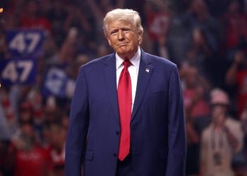 Corporate Media Argues Trump’s Inauguration Received Fewer Viewers Than Traitor Joe’s . . . There’s Just One Problem