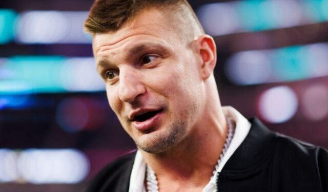 Rob Gronkowski on Referees Favoring the Chiefs: ‘There’s Something’