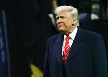 Wall Street braces for Trump’s April 2 tariff deadline—it foresees 18% EU import duties and a 43% chance of a U.S. recession