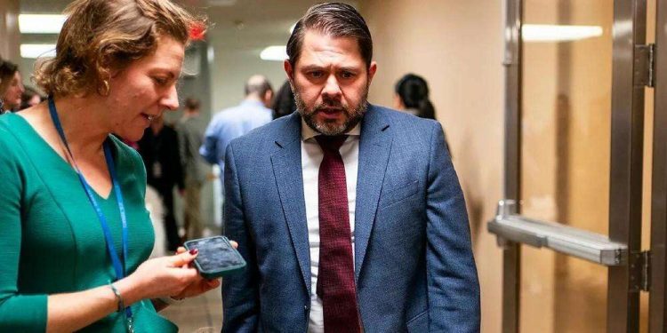 Ruben Gallego