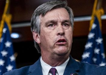 Trump-Backed Barry Moore Defeats Former Navy Seal Sniper Jared Hudson in Alabama Senate Runoff