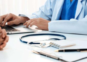 Healthcare Workers Dropping Health Insurance as Affordability Crisis Drags On